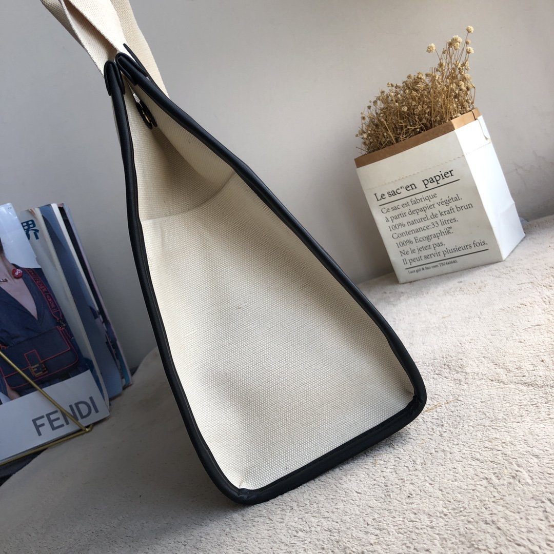 Tory Buch New Tote Bag - Image 7