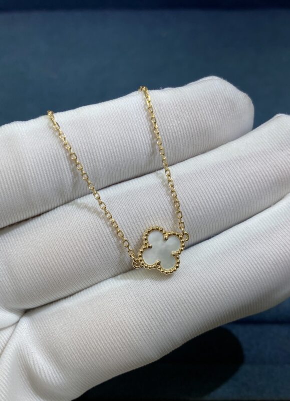 VCA Small White Shell Clover Bracelet, Yellow Gold