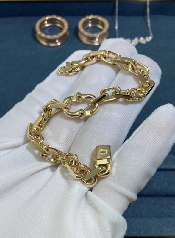 Tiffany Home’s Link Bracelet, Yellow Gold