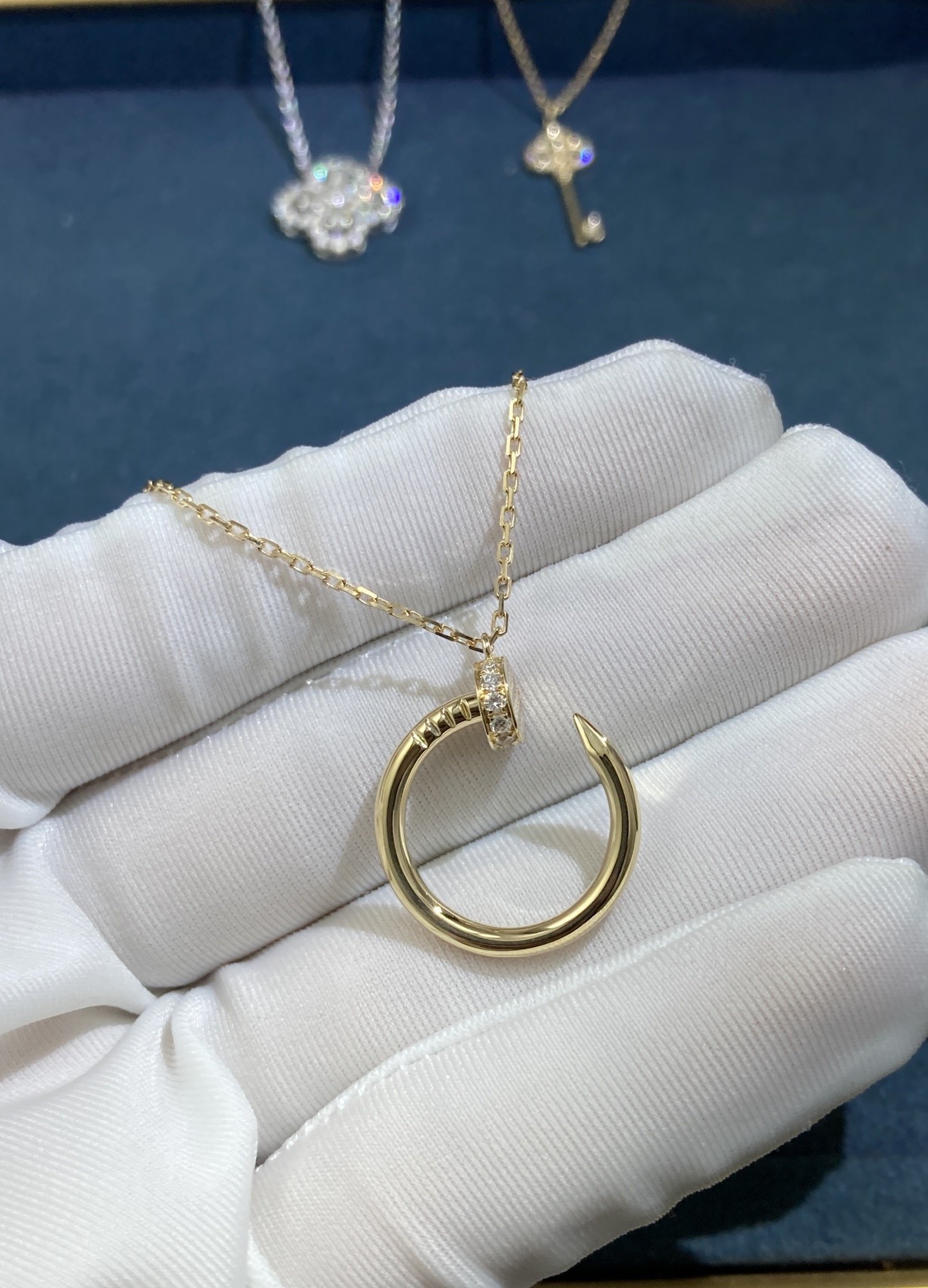 Cartier Full Diamond Nail Necklace, Yellow Gold - Image 3
