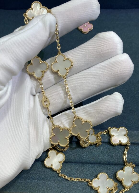 VCA Four-leaf Clover Necklace, White Shell, Yellow Gold