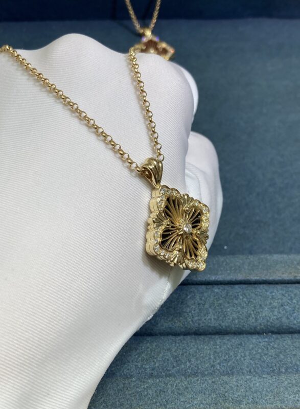 Bucellati Black Onyx Buccellati Necklace, Yellow Gold