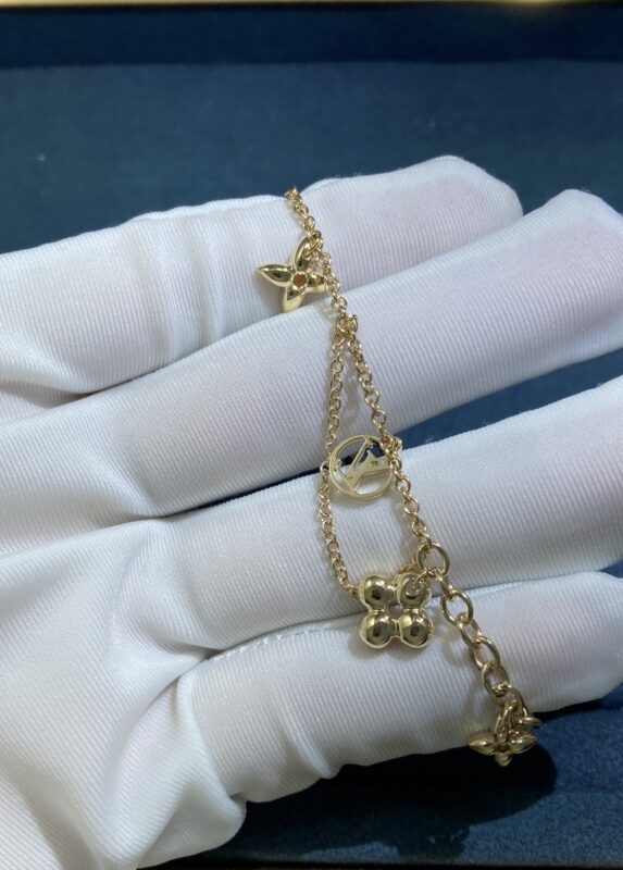 LV bracelet, yellow gold