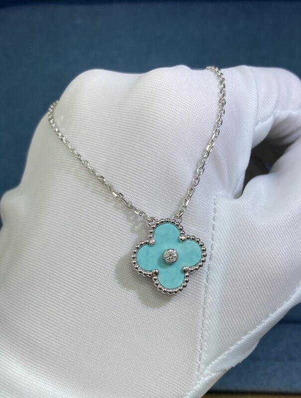 Medium One Diamond Blue Clover Necklace, White Gold