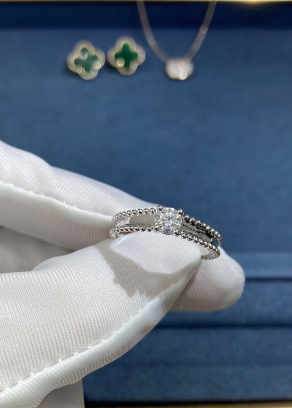 VCA One Diamond Bead Ring, White Gold