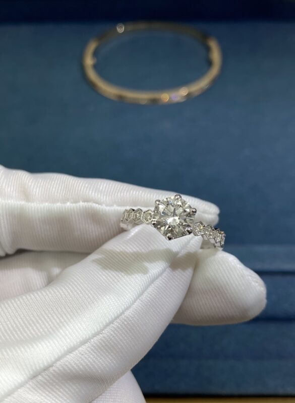 Chaumet’s Honeycomb Center Diamond Ring, White Gold