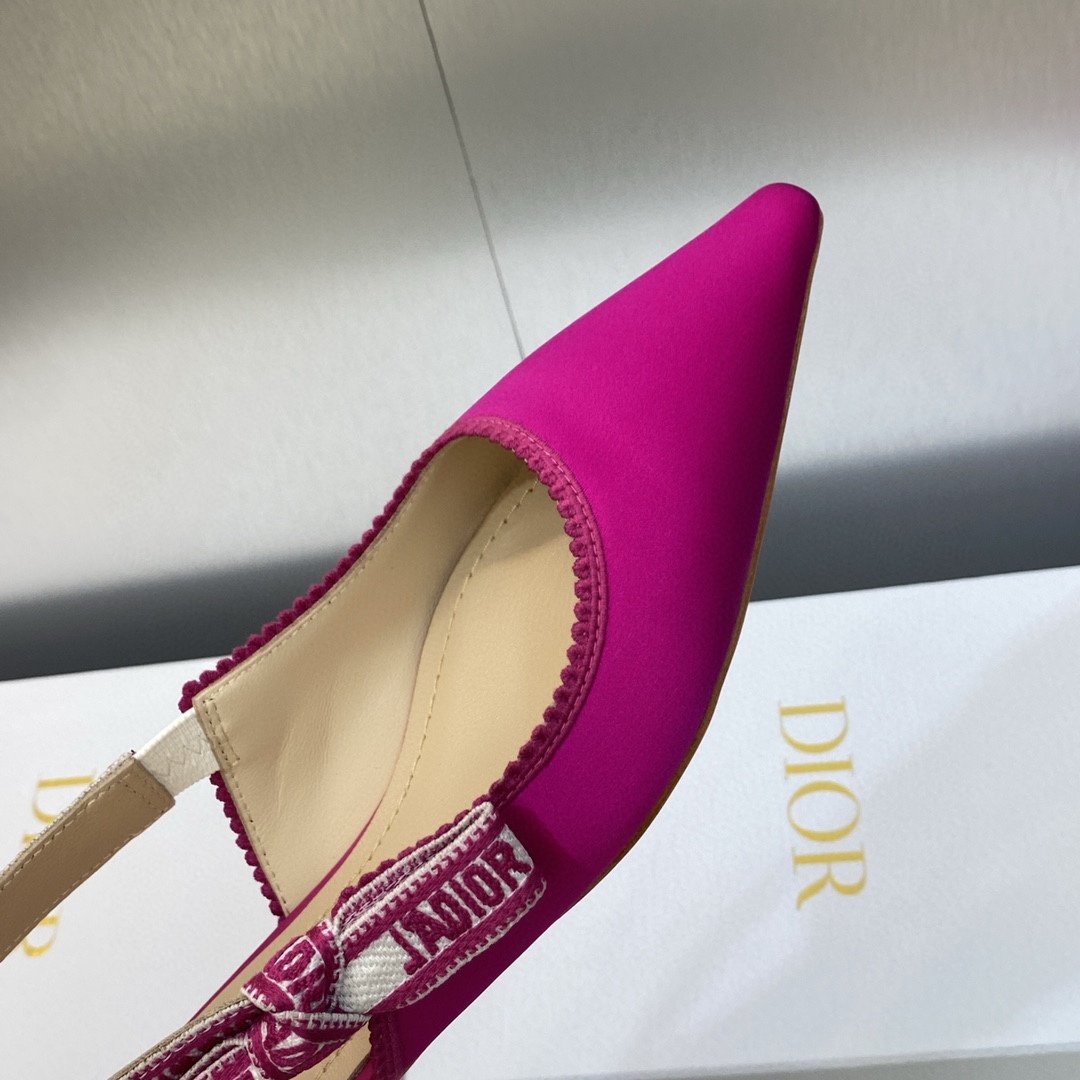 Dior 2023 New Heel Sandals - Image 3