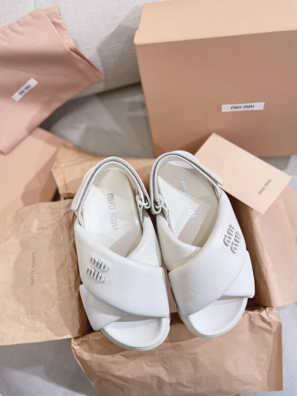 Miu Miu 2023 New Sandals