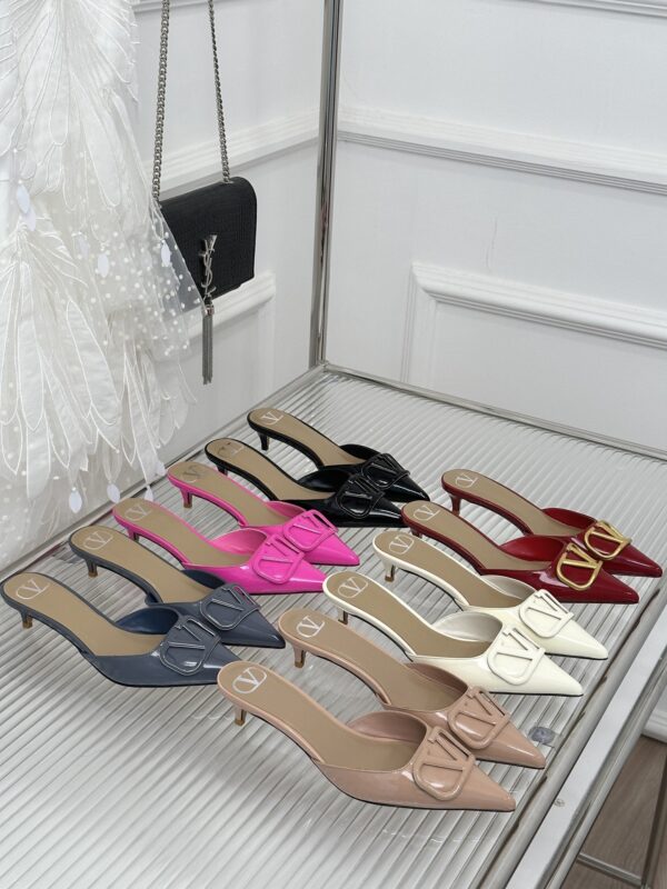 Valentino 2023 New Heel Sandals Collection