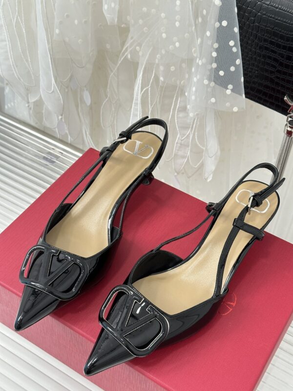 Valentino 2023 New Slingback Sandals