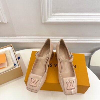 Louis Vuitton 2023 New Heel Sandals