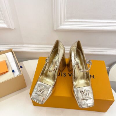 Louis Vuitton 2023 New Heel Sandals