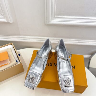 Louis Vuitton 2023 New Heel Sandals