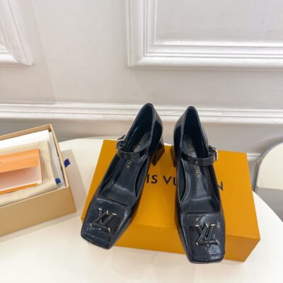 Louis Vuitton 2023 New Heel Sandals