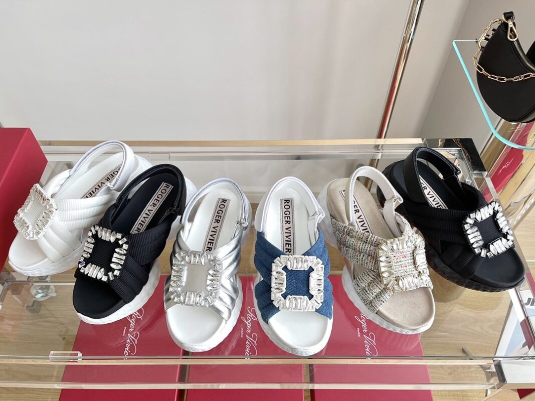Roger Vivier 2023 New Sandals Collection
