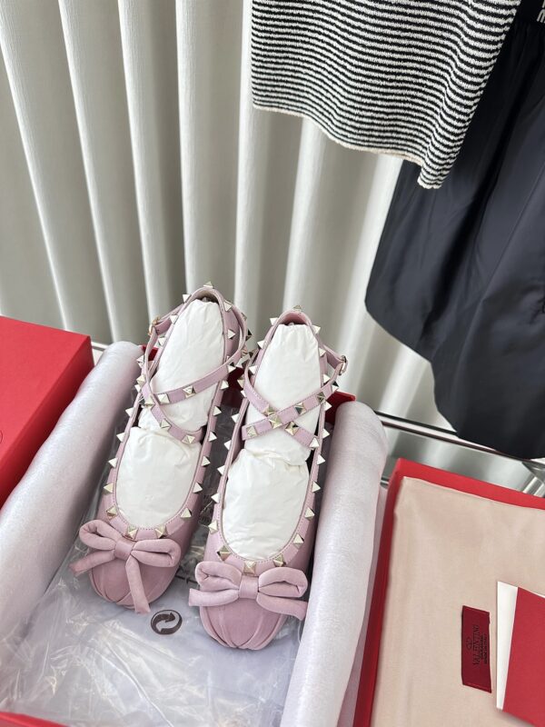 Valentino 2023 New Sandals