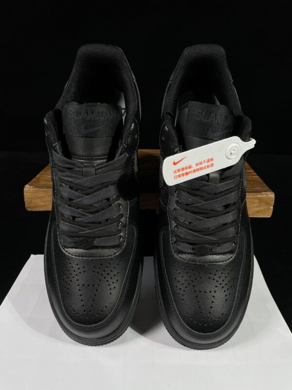 Nike Air Force 1  New Trainers