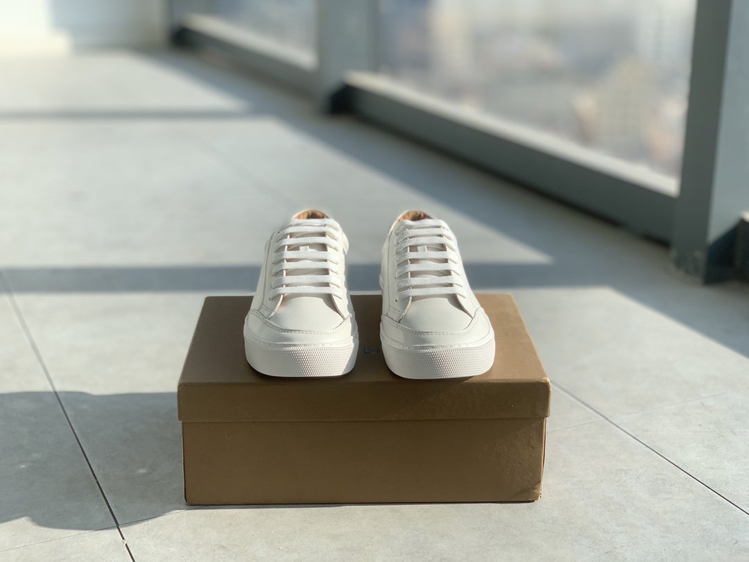Burberry 2023 New Unisex Trainers - Image 8