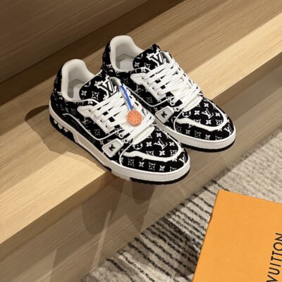Louis Vuitton 2023 Unisex Trainers
