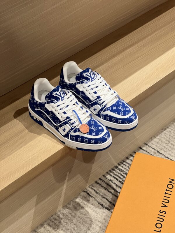 Louis Vuitton 2023 Unisex Trainers