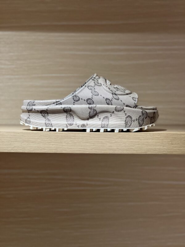 Gucci 2023 New Sandals