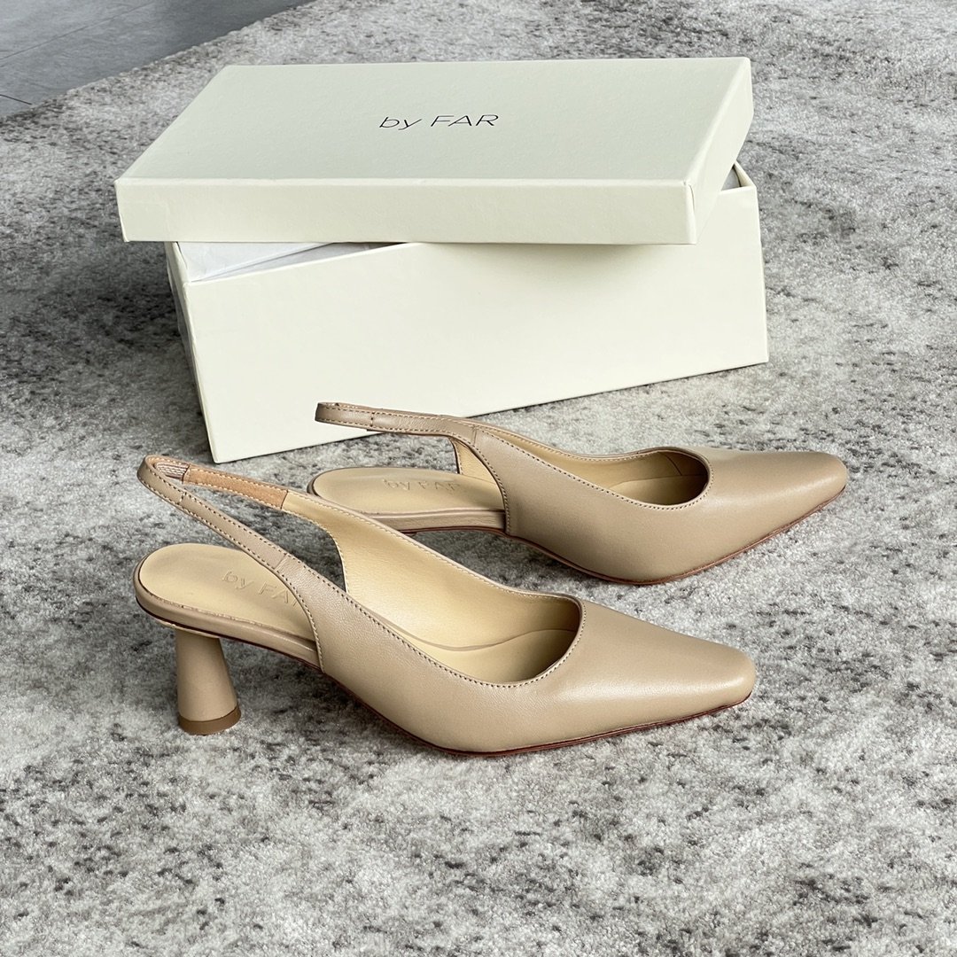 74817.jpg By Far 2023 New Sandals - Image 1