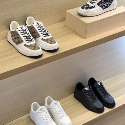 Louis Vuitton 2023 New Unisex Trainers Collection