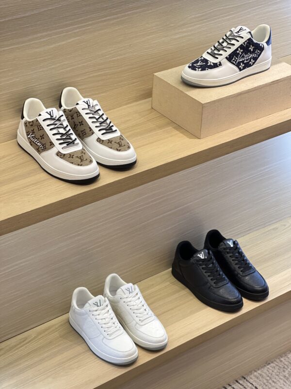 Louis Vuitton 2023 New Unisex Trainers Collection