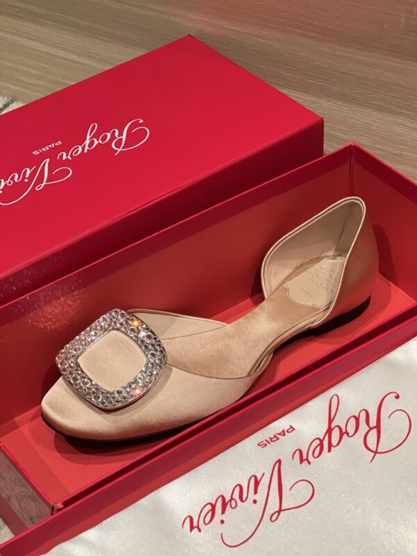 Roger Vivier 2023 New Sandals