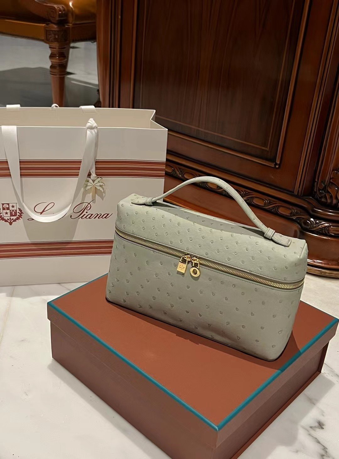 Loro Piana L27 in White Ostrich - Image 2