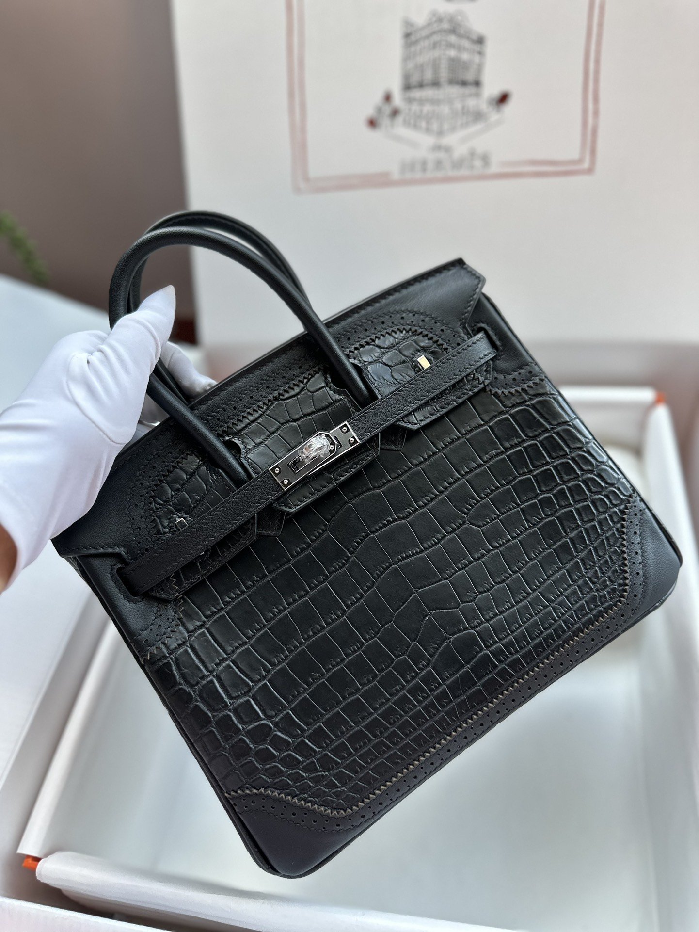 77988.jpg Birkin 25 Crocodile Special Order - Image 1