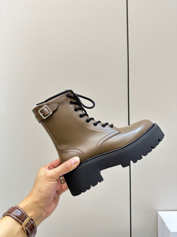 Céline 2023 Thick-soled Ankle Boots