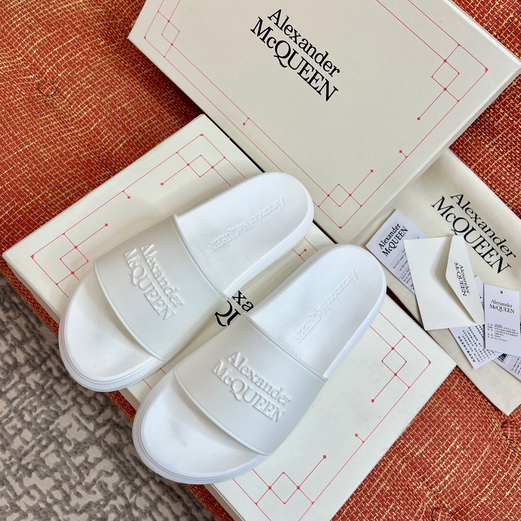 McQueen 2023 Couple Slippers