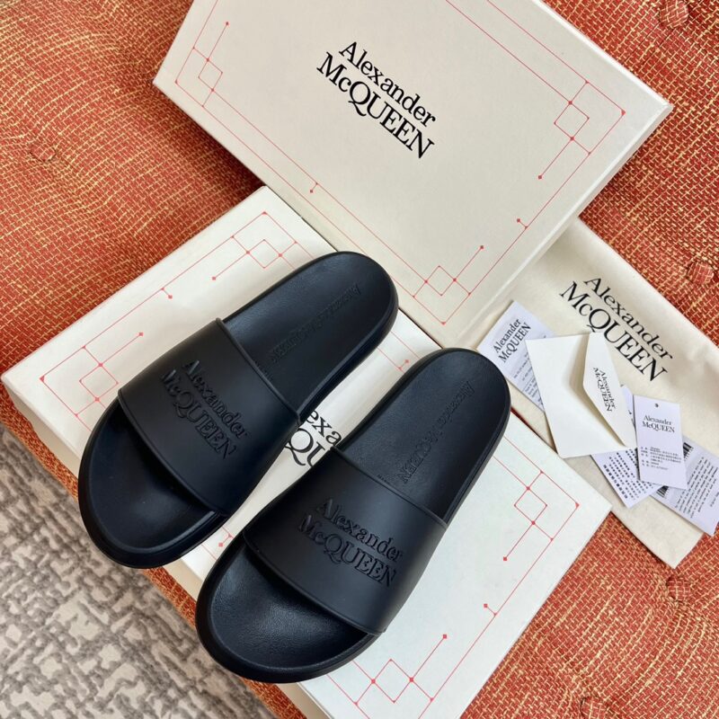 McQueen 2023 Couple Slippers