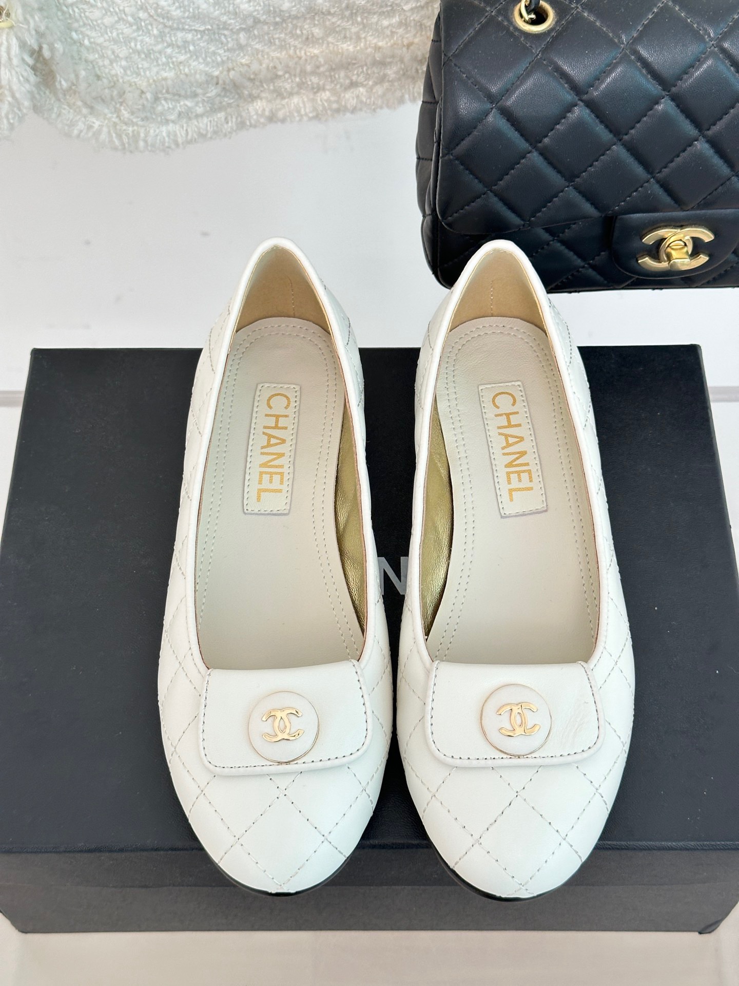 Chanel 2023 New Ballet Shoes - Image 3