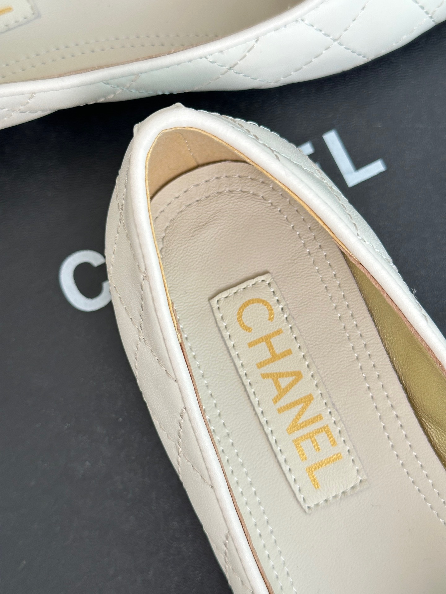 Chanel 2023 New Ballet Shoes - Image 7