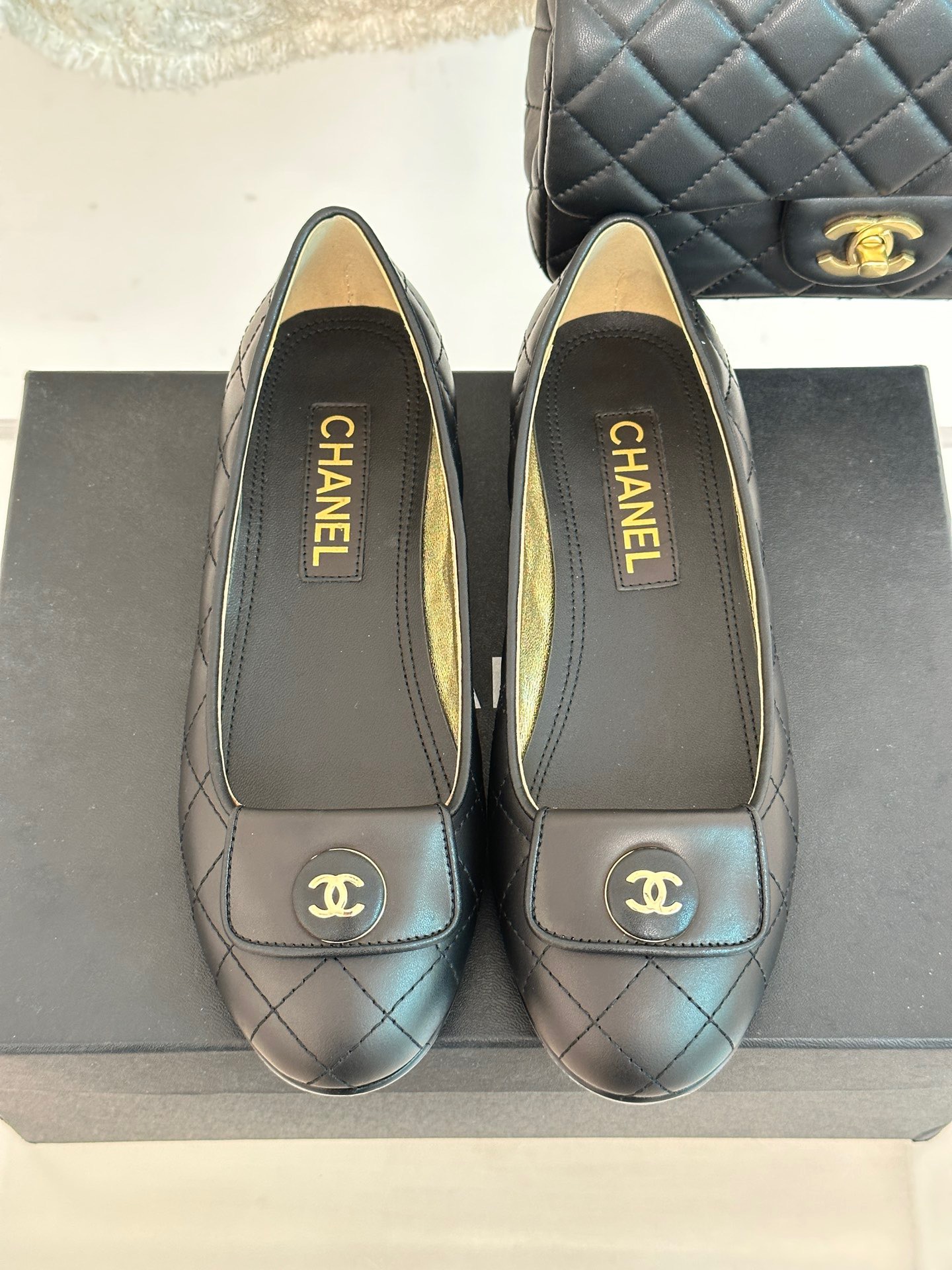 Chanel 2023 New Ballet Shoes - Image 3