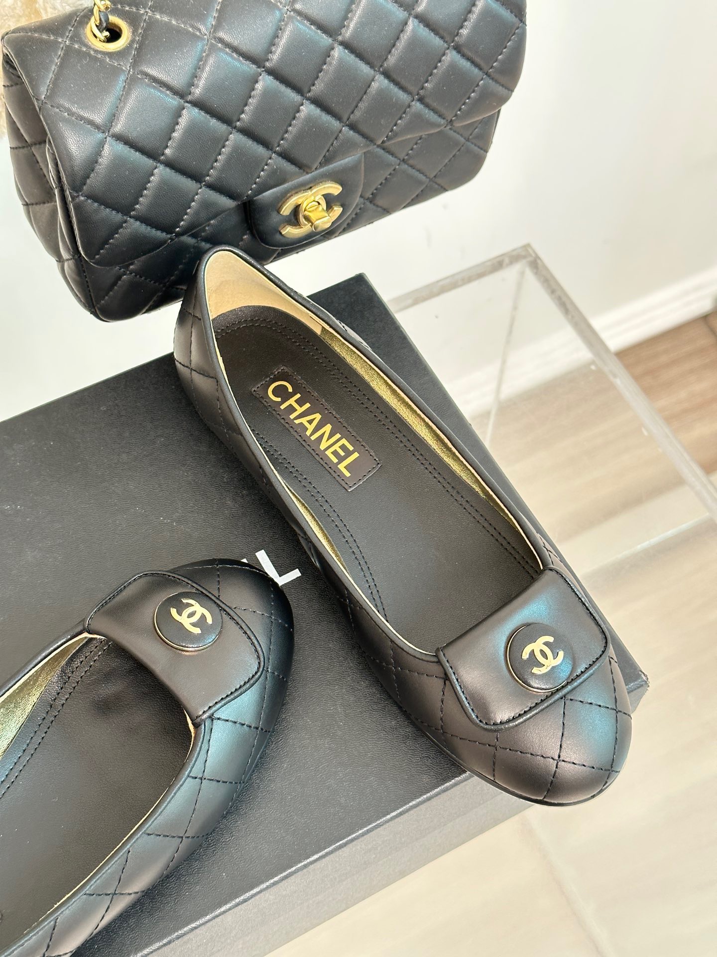 Chanel 2023 New Ballet Shoes - Image 4