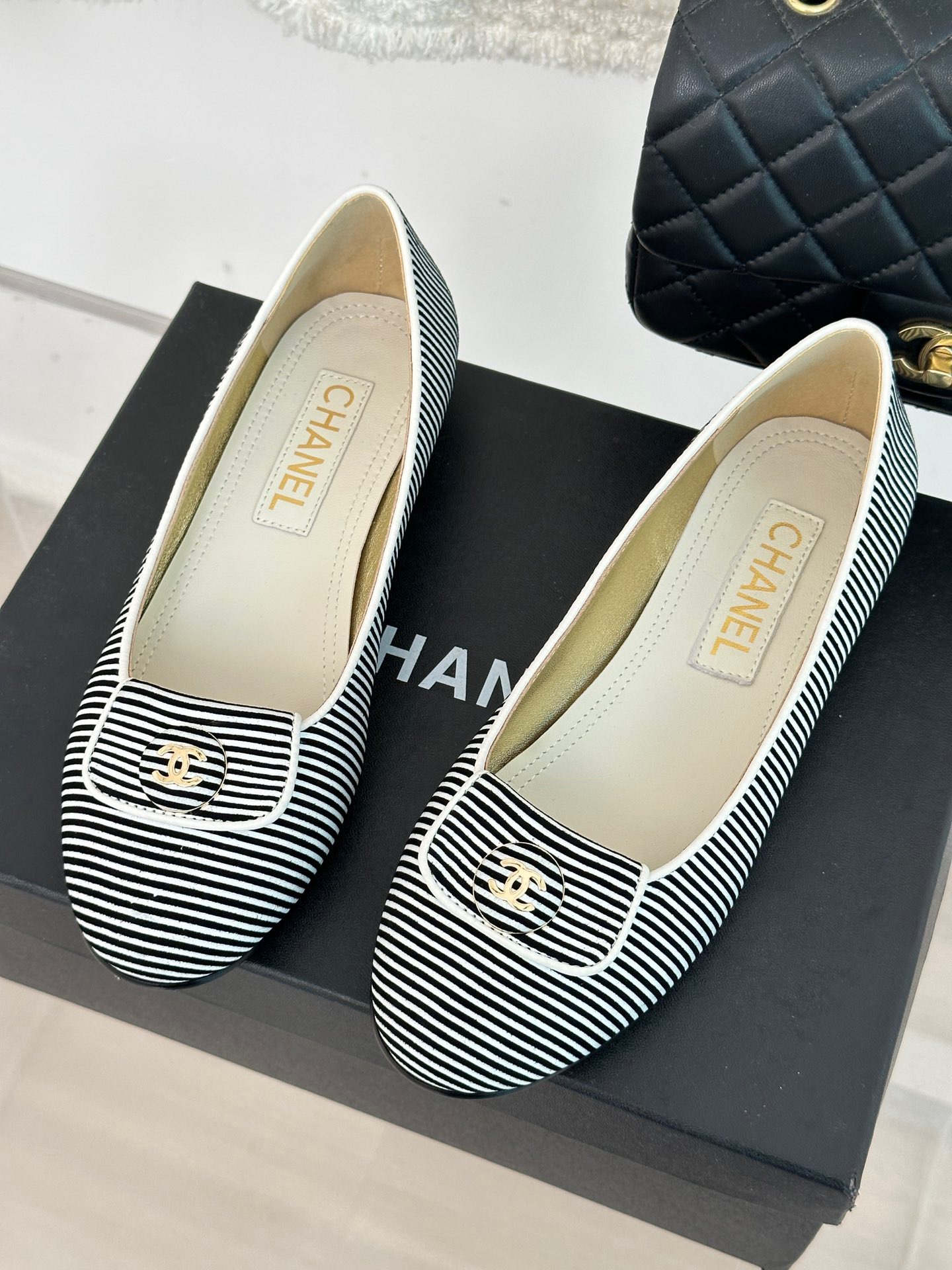 Chanel 2023 New Ballet Shoes - Image 2