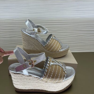 Louis Vuitton 2023 New Straw Woven Sandals