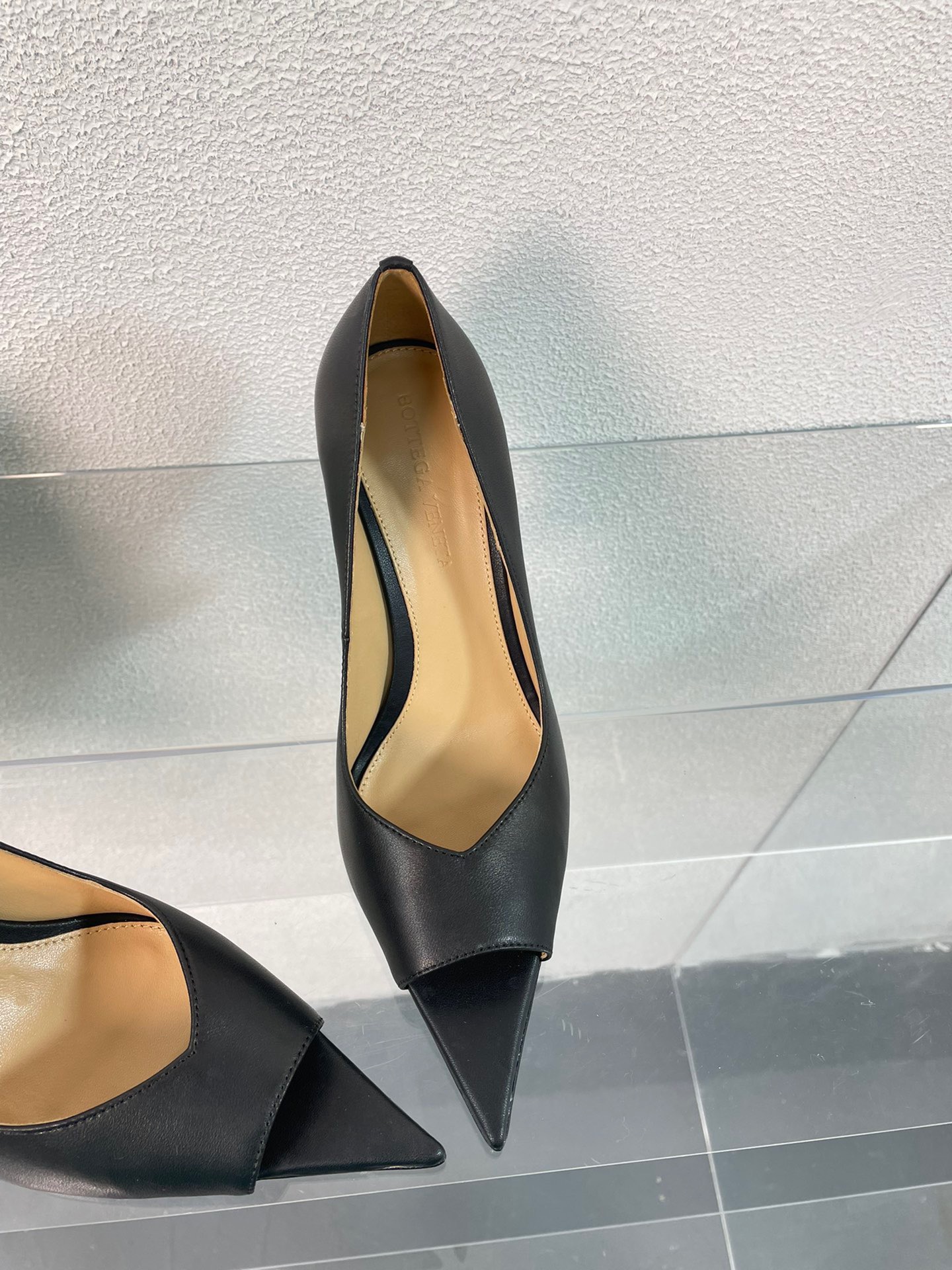 Bottega Veneta 2023 Puntas Wedges Shoes - Image 5