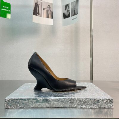 Bottega Veneta 2023 Puntas Wedges Shoes