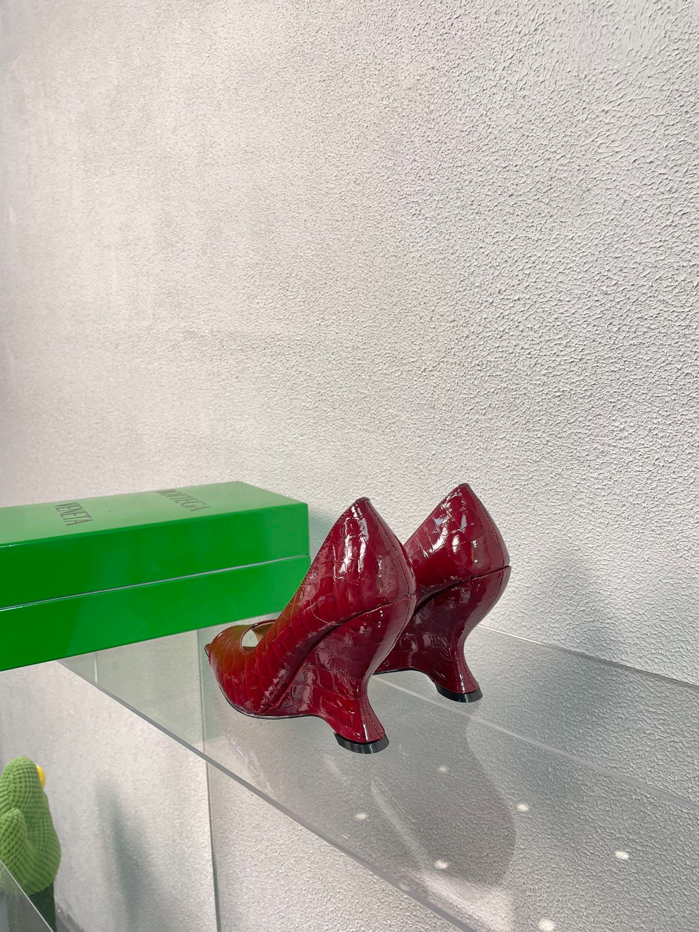 Bottega Veneta 2023 Puntas Wedges Shoes - Image 8