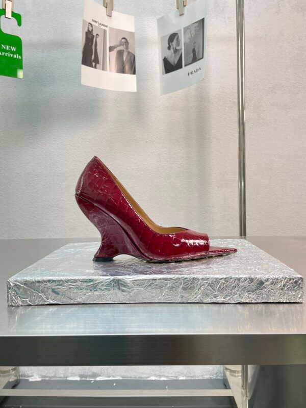 Bottega Veneta 2023 Puntas Wedges Shoes