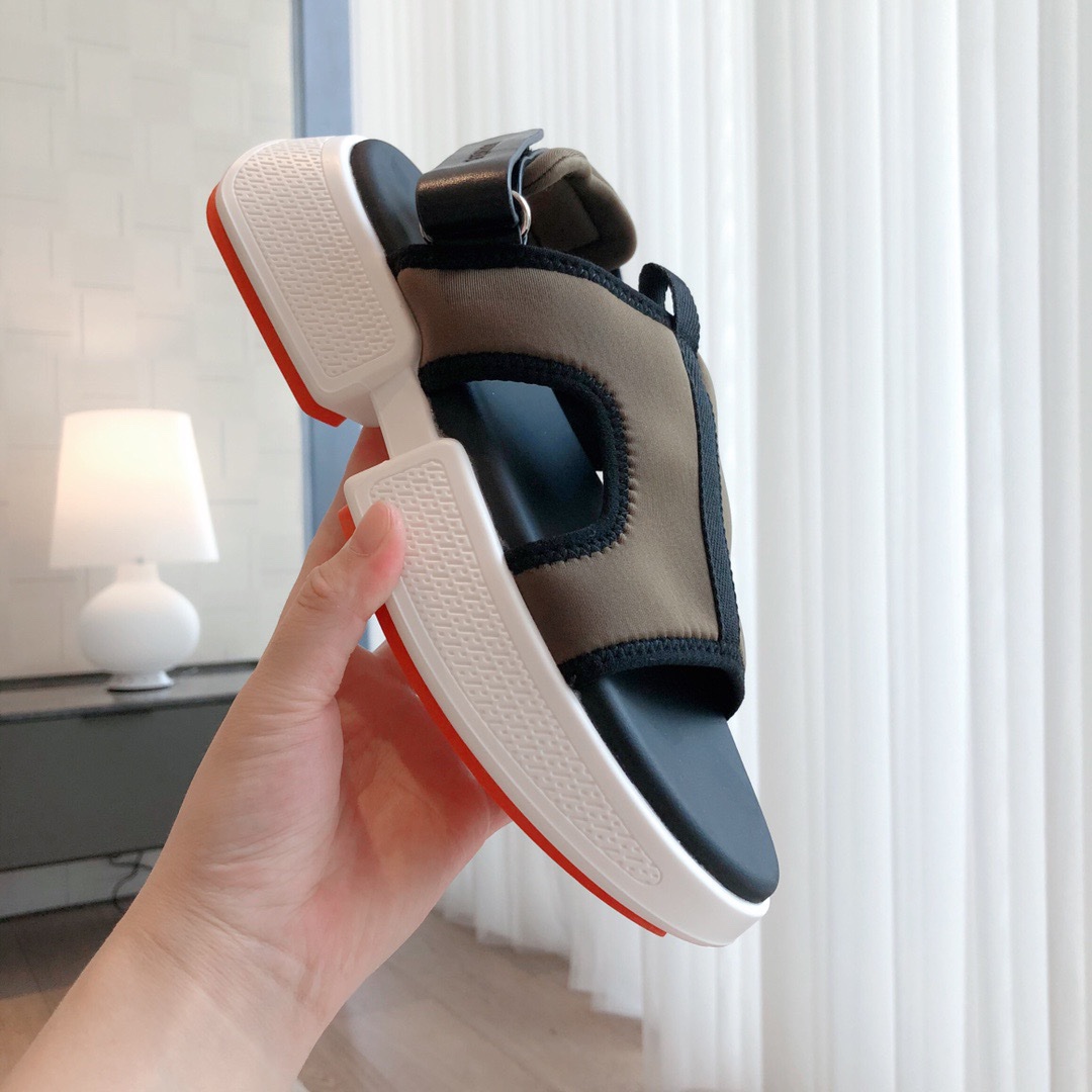 img_0675 Hermes 2023 New Sandals - Image 1