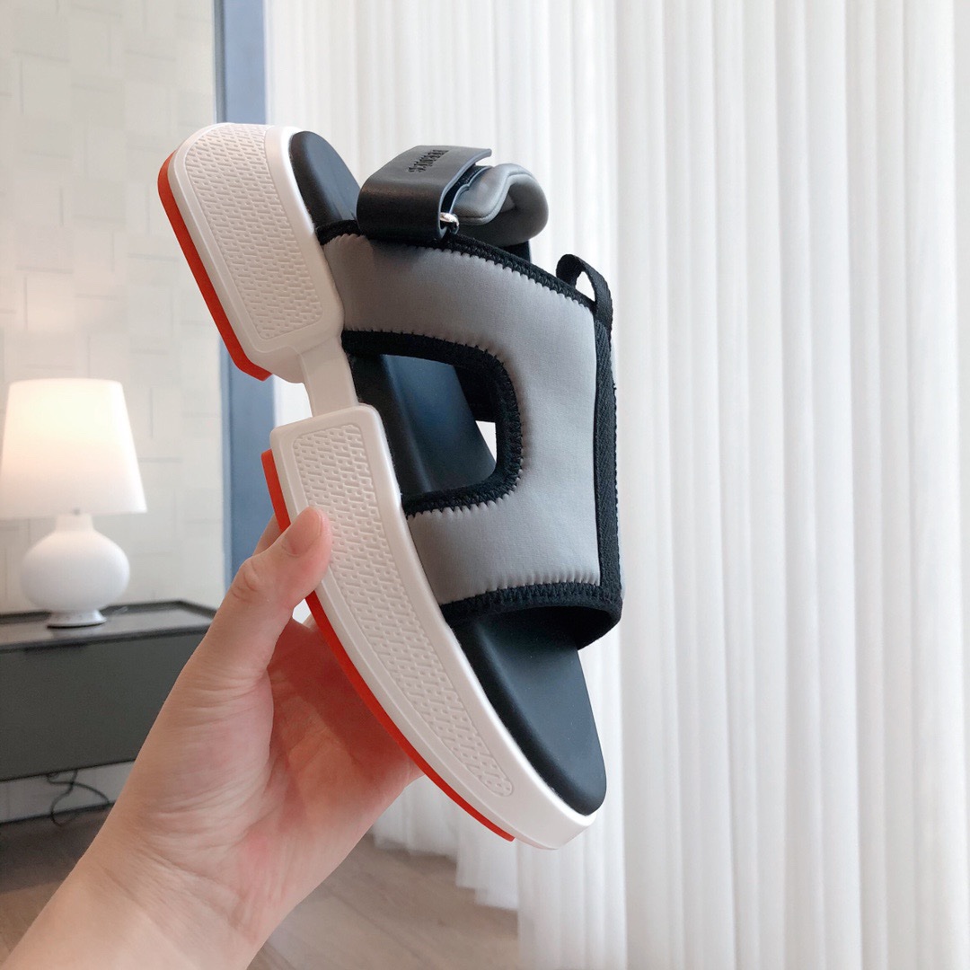 img_0695 Hermes 2023 New Sandals - Image 1