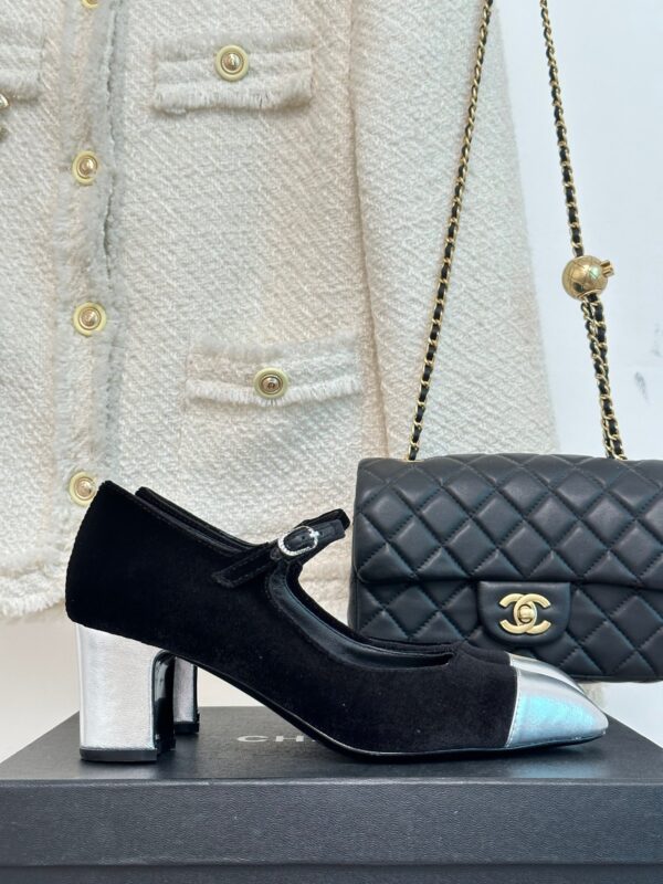 Chanel 2023 Square Toe Chunky Heels