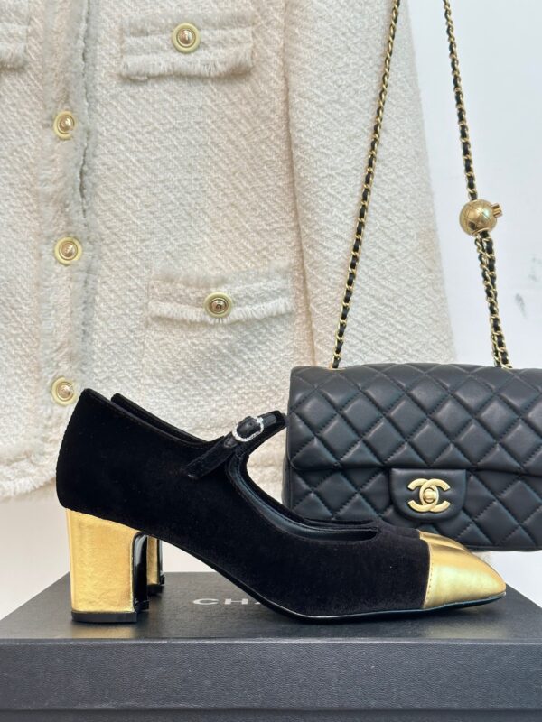 Chanel 2023 Square Toe Chunky Heels