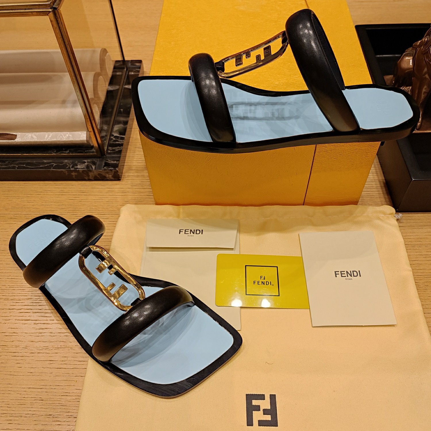 Fendi 2023 New Sandals
