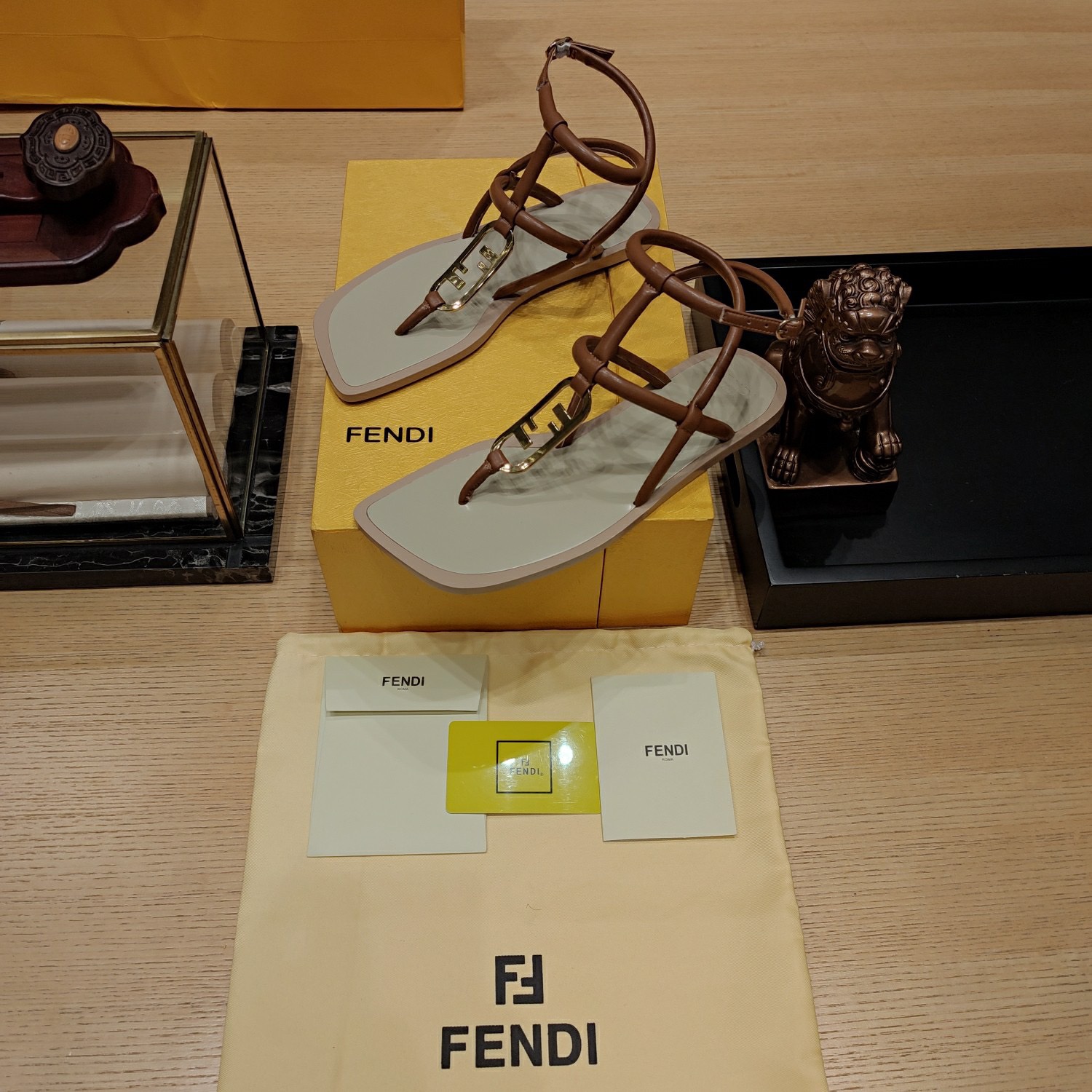 Fendi 2023 New Sandals - Image 5